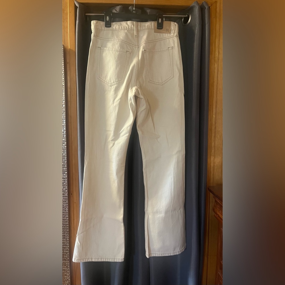 Banana Republic Ecru Relaxed Bootcut Flare Jeans - Picture 3 of 13